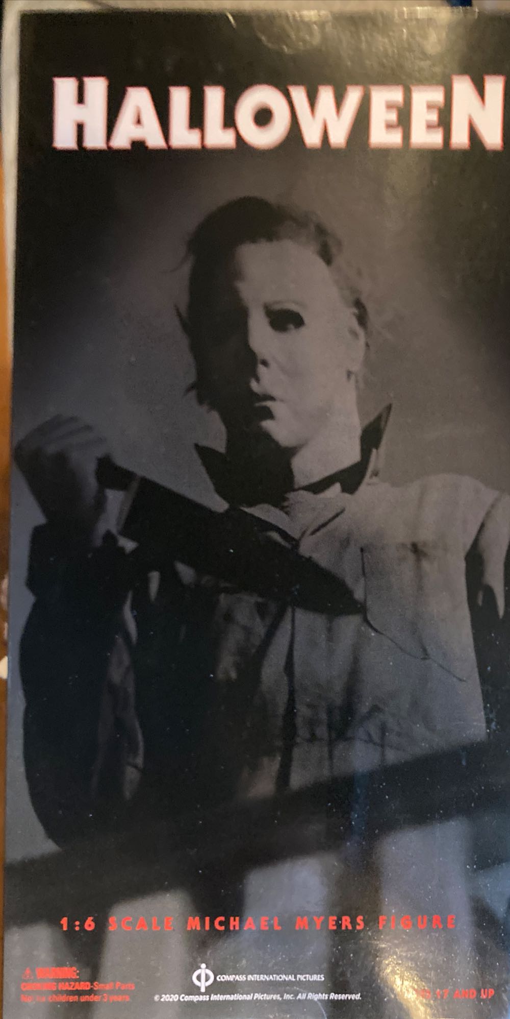 Halloween: 1/6 Michael Myers (Samhain Edition) - Trick or Treat Studios (Halloween) action figure collectible [Barcode 811501036517] - Main Image 3