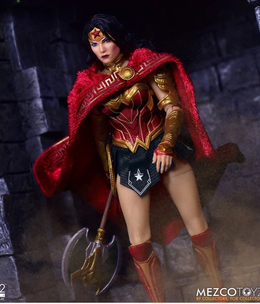 Wonder Woman - Mezco (Mezco (DC Comics)) action figure collectible [Barcode 696198774207] - Main Image 2