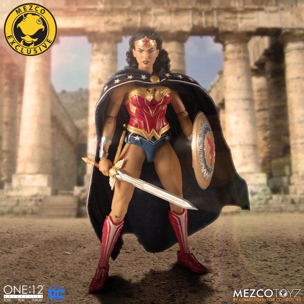 Wonder Woman - Mezco (Mezco (DC Comics)) action figure collectible [Barcode 696198774207] - Main Image 3