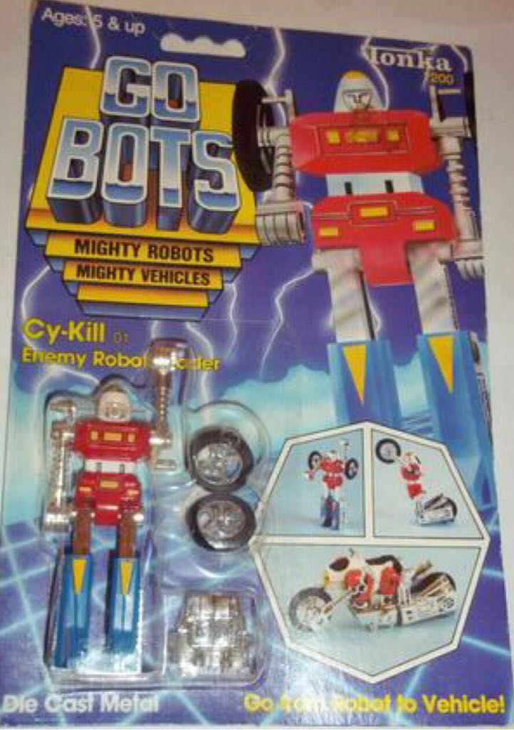 Quintesson Judge w/ Shockwave & Prowl