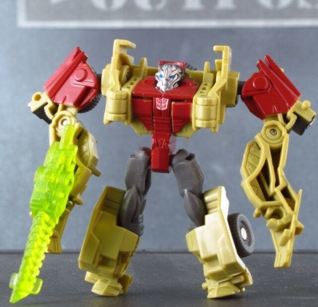 Fallback - Hasbro (Cyberverse) action figure collectible - Main Image 3