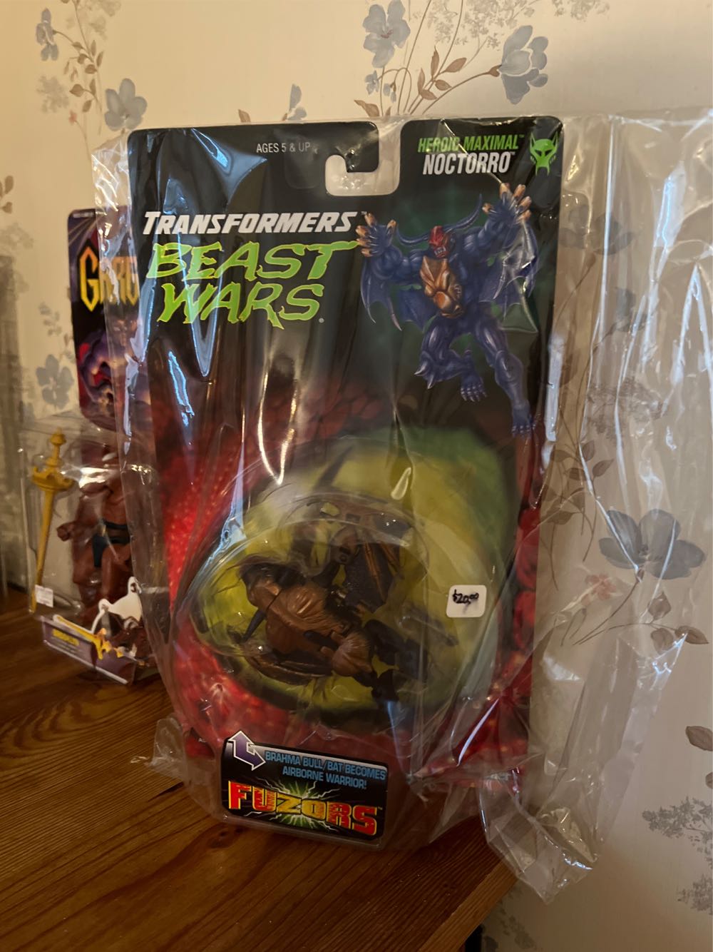 Noctorro (Fuzor) - Hasbro (Transformers: Beast Wars) action figure collectible [Barcode 076281803678] - Main Image 3