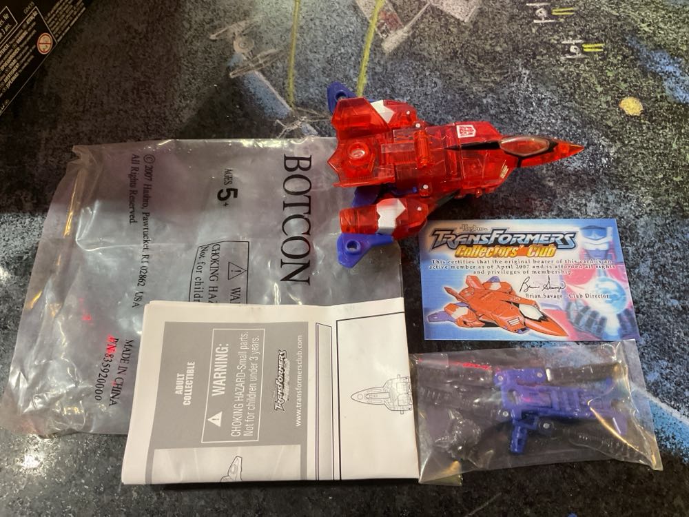 Transformers Botcon Breakaway - Hasbro (Botcon Exclusive) action figure collectible - Main Image 4
