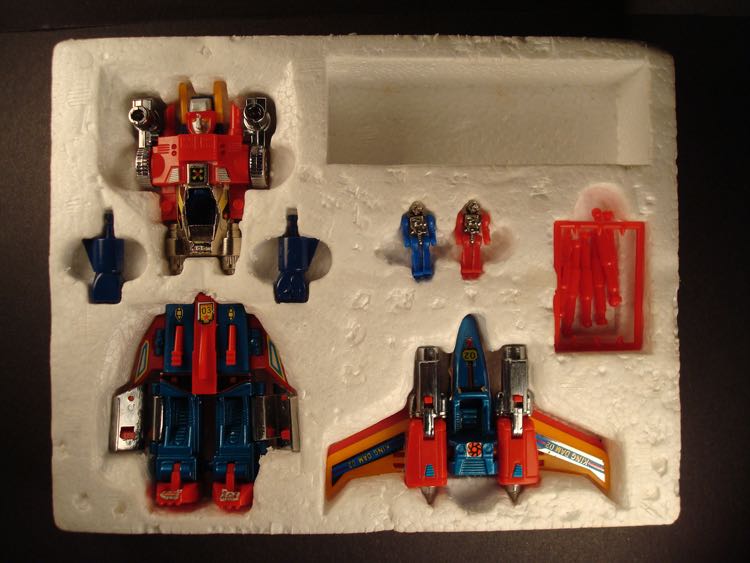 King Dam 3 In 1  action figure collectible - Main Image 2