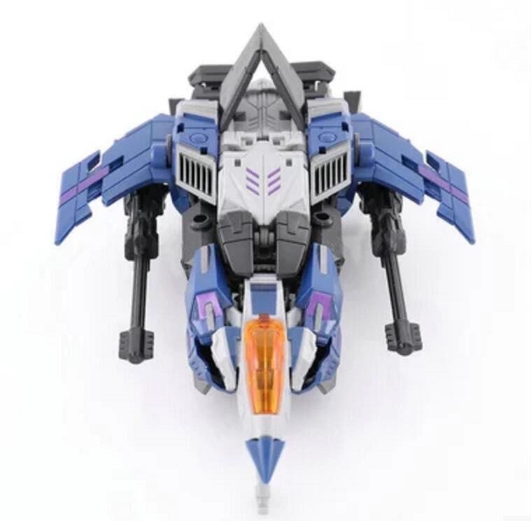 Thundercracker (Fatum) PX-12 - Planet X (3rd Party Transformers Masterpiece) action figure collectible - Main Image 2