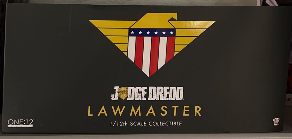 Lawmaster Motorcycle - Mezco Toyz (JUDGE DREDD) action figure collectible [Barcode 696198760262] - Main Image 2