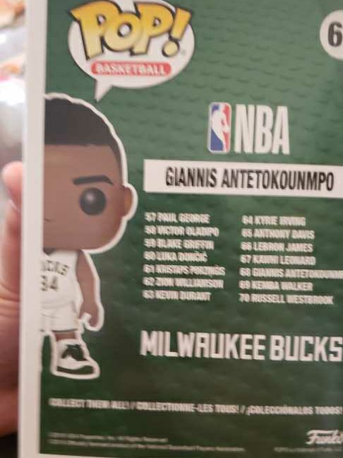 Funko Giann‚i‚s Antetokounm‚p‚o Buck‚s Pop! Sports Vinyl Figure Bundle With 1 Compatible ’toysdiva’ Graphic Protector 068 46632 B  action figure collectible [Barcode 889698466325] - Main Image 2