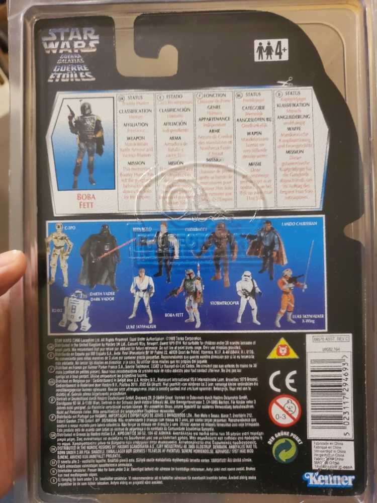 Boba Fett - Kenner (Star Wars: Power Of The Force) action figure collectible [Barcode 5023117294693] - Main Image 2