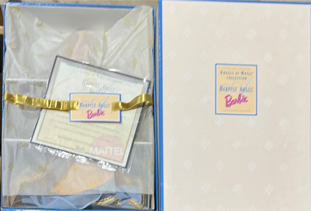 Barbie Doll Harpist Angel - Mattel action figure collectible [Barcode 074299188947] - Main Image 2