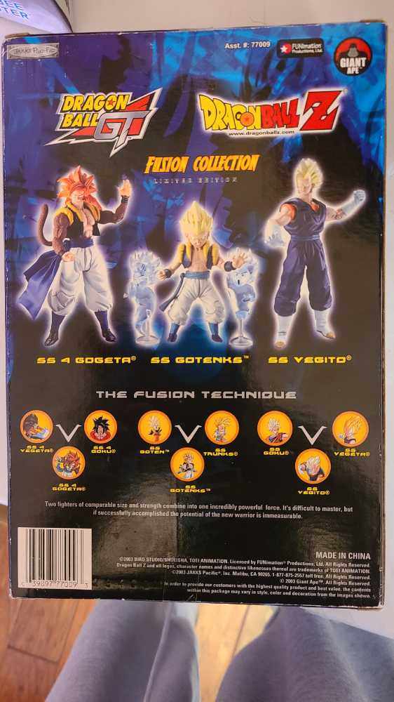 Jakks Pacific Funimation Dragon Ball Z FUSION COLLECTION SS GOTENKS  action figure collectible [Barcode 039897770093] - Main Image 2