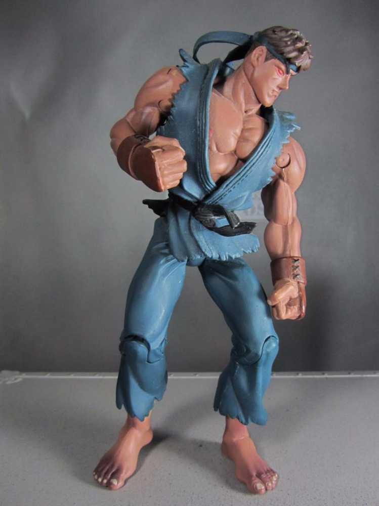 ReSaurus Street Fighter Evil Ryu Capcom/Toyfare Exclusive - Capcom/Toyfare (Street Fighter) action figure collectible [Barcode 705804295019] - Main Image 3