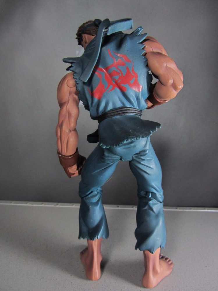 ReSaurus Street Fighter Evil Ryu Capcom/Toyfare Exclusive - Capcom/Toyfare (Street Fighter) action figure collectible [Barcode 705804295019] - Main Image 4