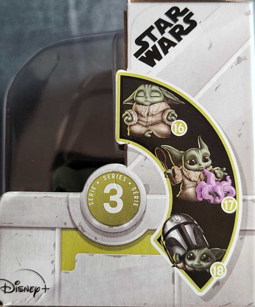 SW: The Bounty Collection #18 Mando Helmet - Disney/ Hasbro (Star Wars Mandalorian) action figure collectible [Barcode 5010993882175] - Main Image 2