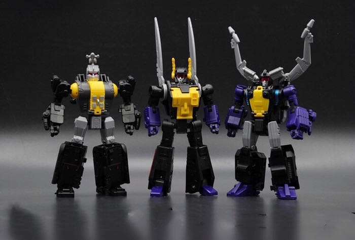 Bombshell, Shrapnel & Kickback OTS-05/06/07 (Hypno, Claymore & Kickbutt) - Badcube (Transformers Masterpiece) action figure collectible - Main Image 3