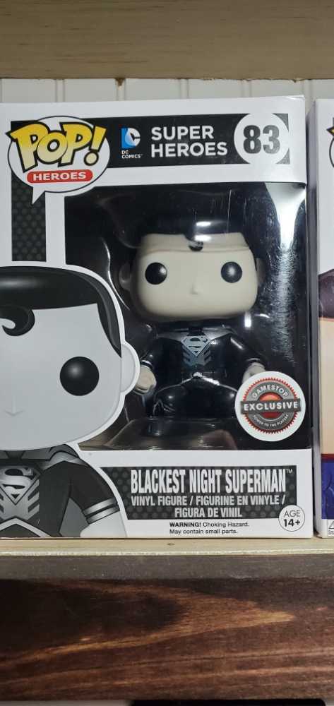 Superman [Blackest Night]  action figure collectible [Barcode 849803074739] - Main Image 2