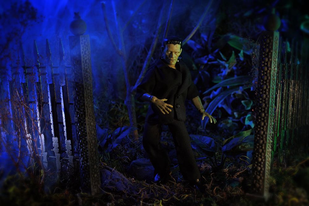 Mego Frankenstein (Universal Monsters) - Mego Corp (Universal Monsters) action figure collectible [Barcode 850002478389] - Main Image 4