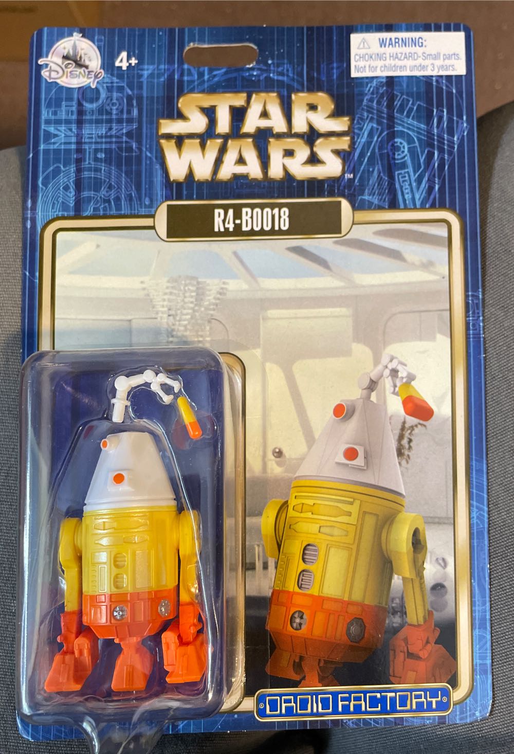 Star Wars R4-B0018 - Disney (Droid Factory) action figure collectible - Main Image 1