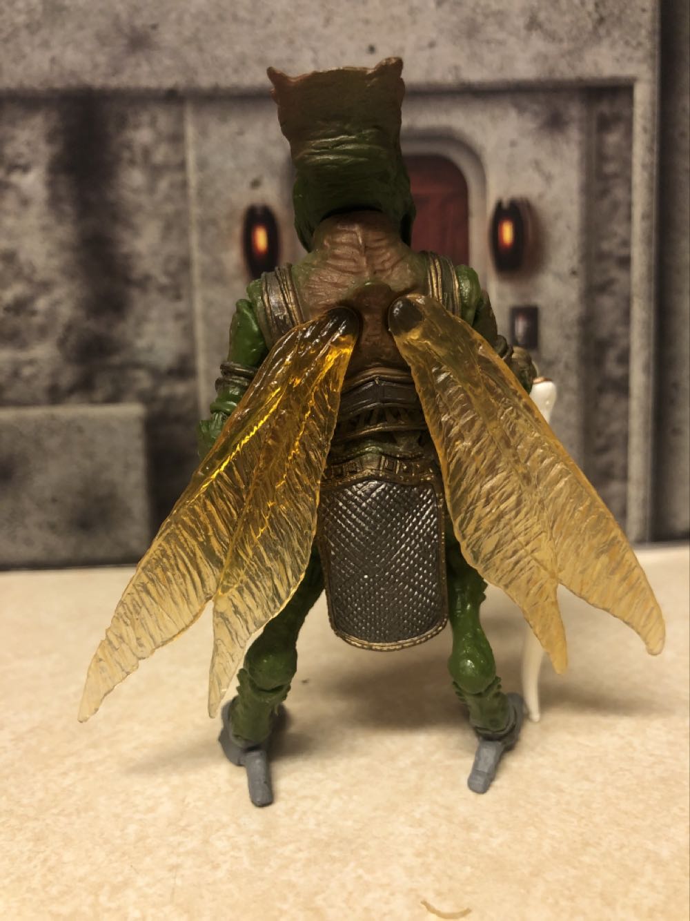 Poggle The Lesser ((Geonosian War Room) Saga - Hasbro (Star Wars Episode II: Attack Of The Clones) action figure collectible - Main Image 3
