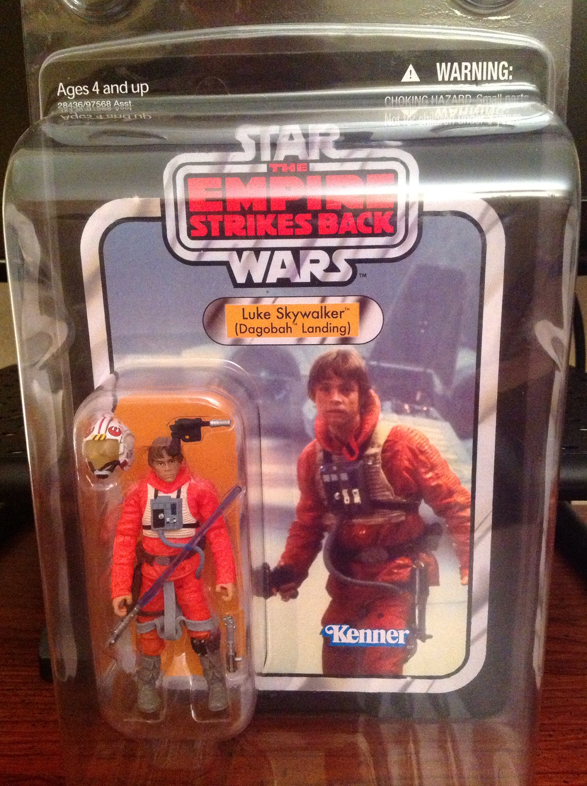 Luke Skywalker (Dagobah Landing) - Hasbro (The Empire Strikes Back) action figure collectible - Main Image 1