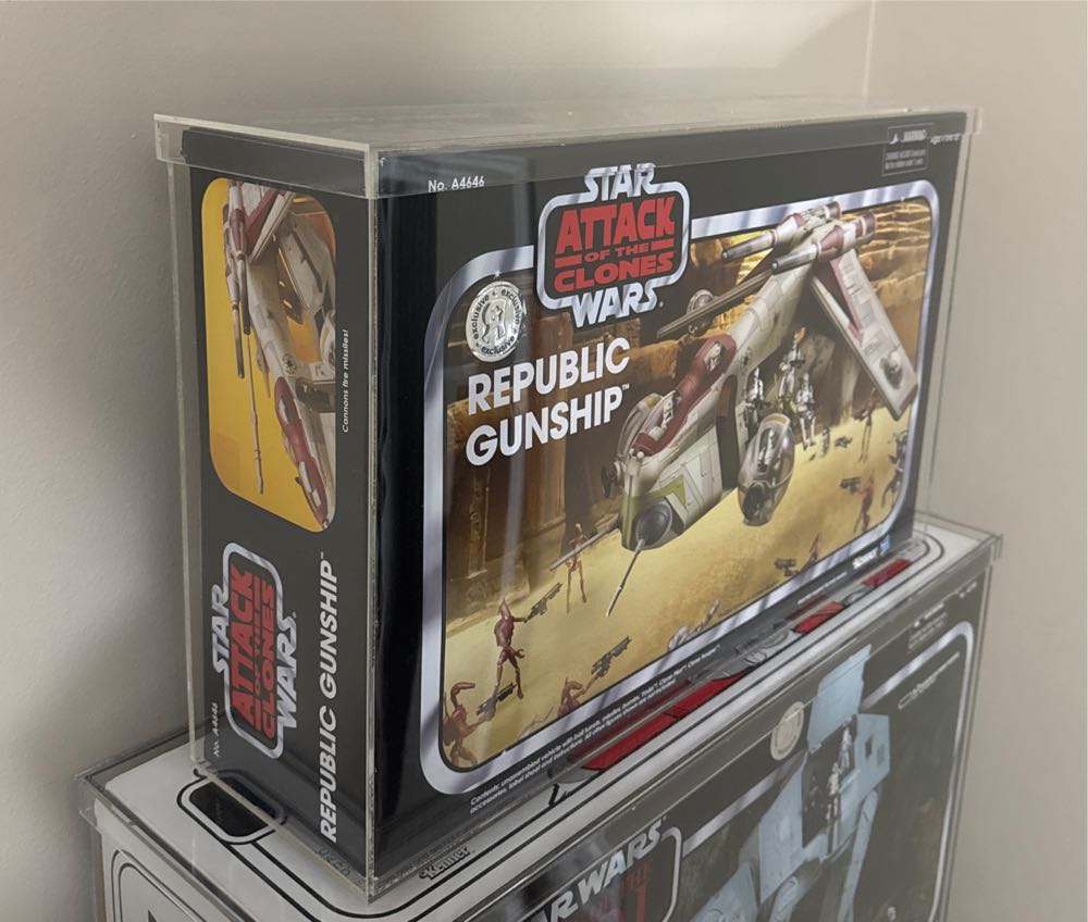 Republic Gunship (Toys R Us Exclusive) - Hasbro (Vehicle) action figure collectible - Main Image 2