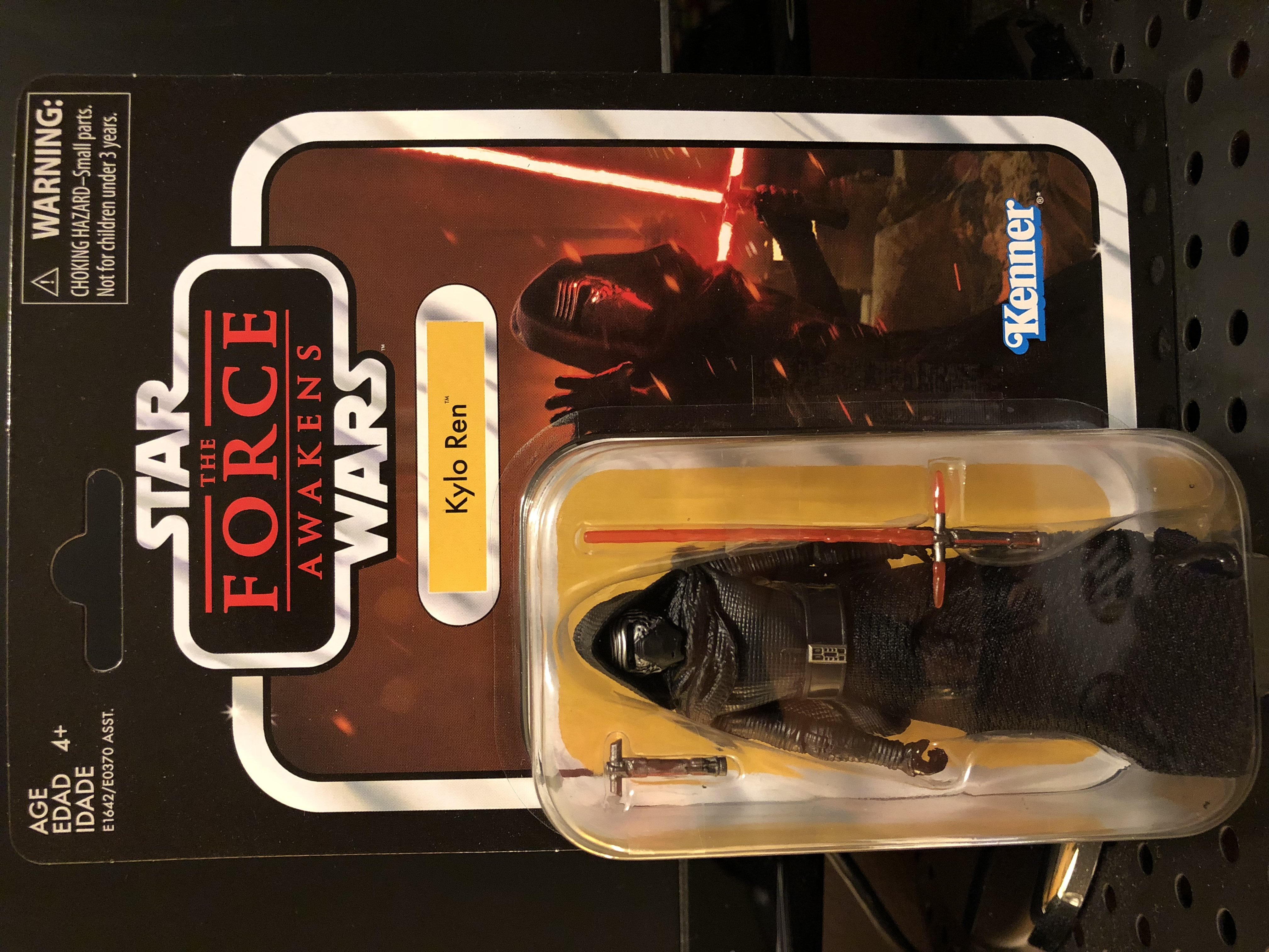 Cmd Collectibles Star Wars: The Mandalorian Kuiil 3” Collector Figpin