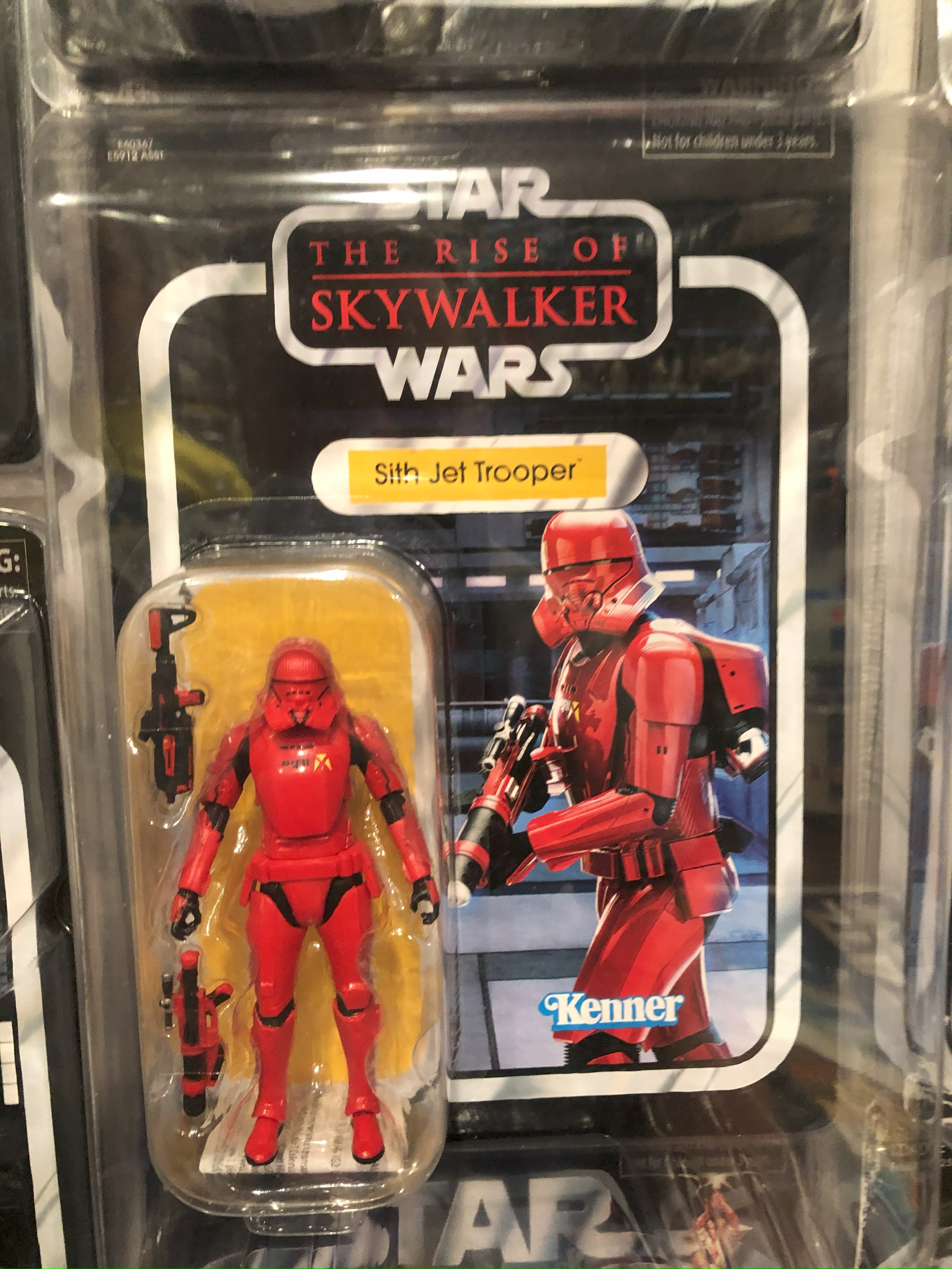 Netflix Spoiler  Megatron Fossilizer Skelevore