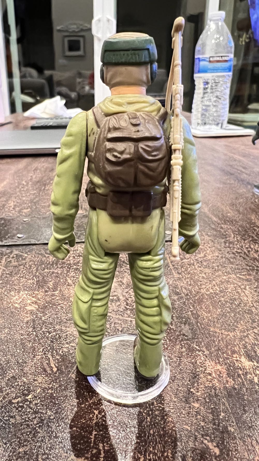 Rebel Commando - Endor (painted face) - Kenner (Star Wars) action figure collectible - Main Image 2