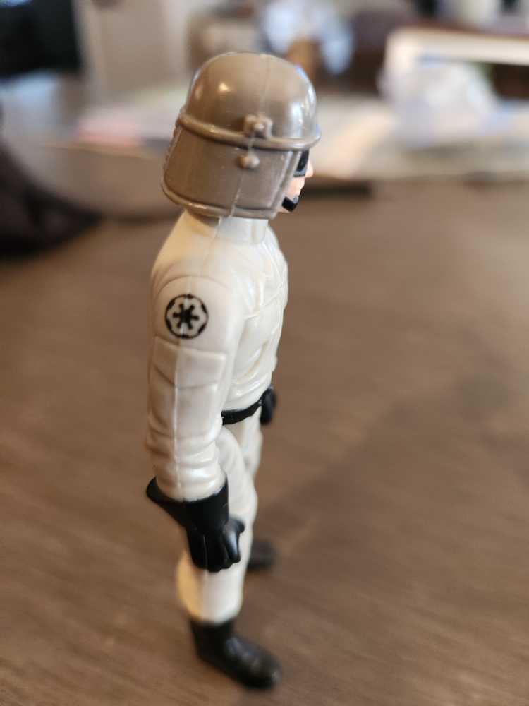AT-ST Driver - Kenner (Return Of The Jedi) action figure collectible - Main Image 4