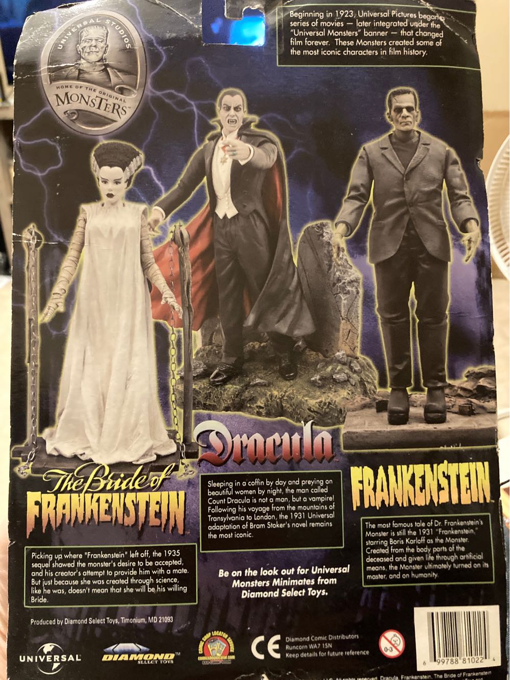 Bride Of Frankenstein - Diamond Select Toys (Universal Monsters) action figure collectible [Barcode 699788810224] - Main Image 2