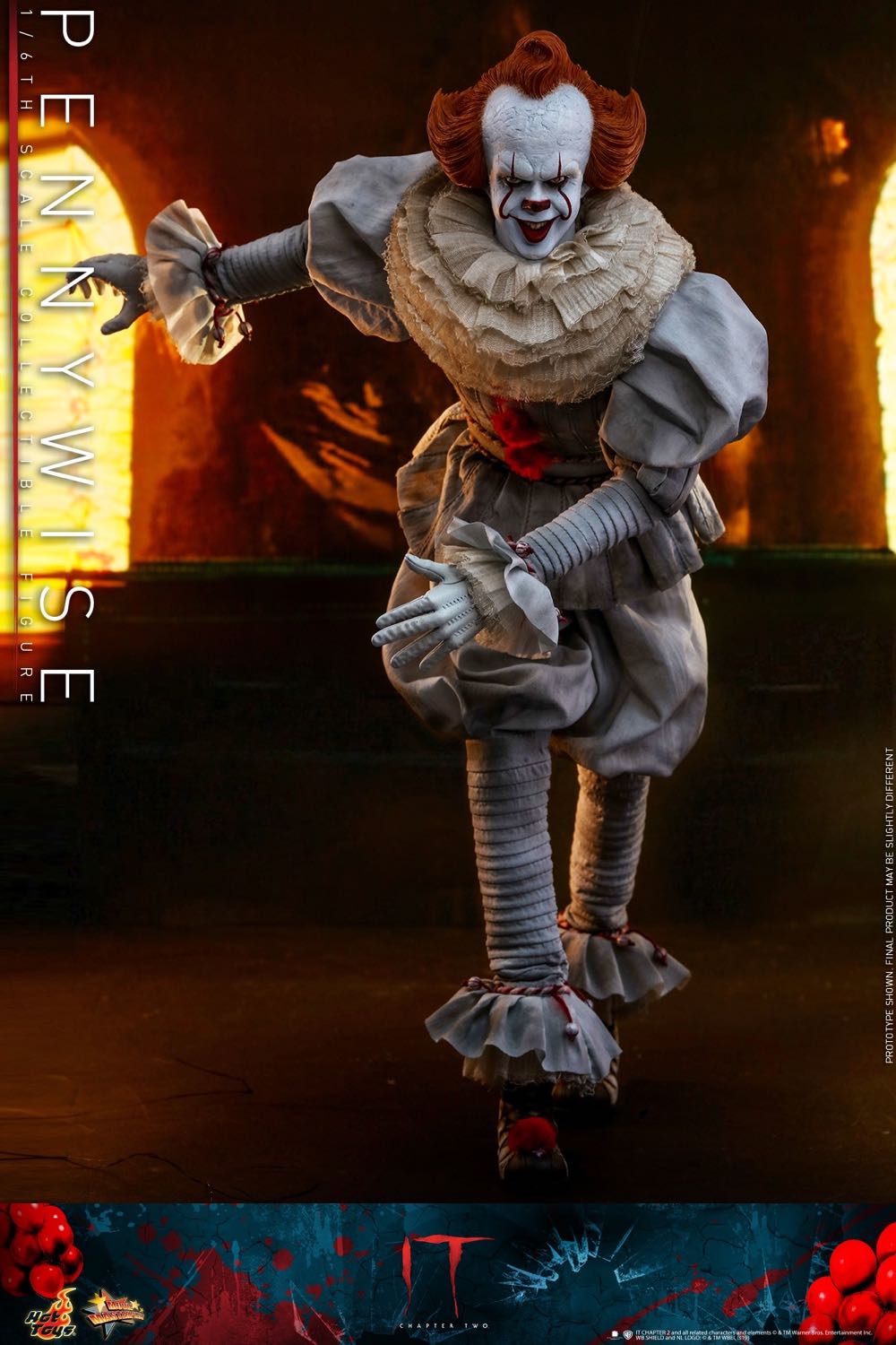 Pennywise - Hot Toys Sideshow (Movie Masterpieces) action figure collectible - Main Image 3