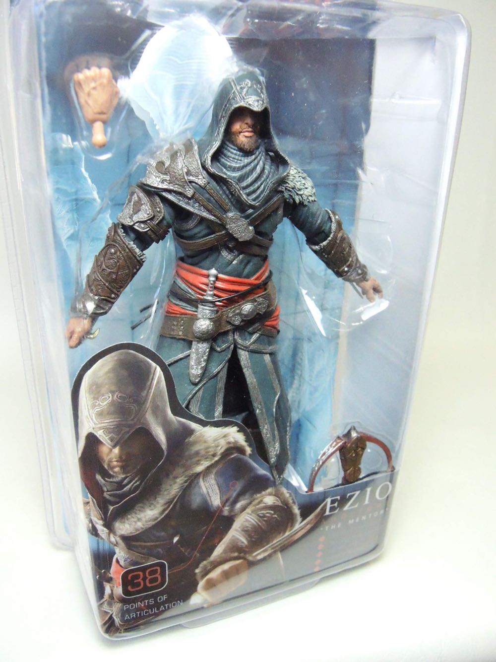 Assassin’s Creed Revelations: Ezio Auditore The Mentor - Neca (Games) action figure collectible [Barcode 634482608524] - Main Image 2