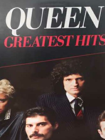 Queen - Greatest Hits  (Vinyl) action figure collectible [Barcode 050087350642] - Main Image 2