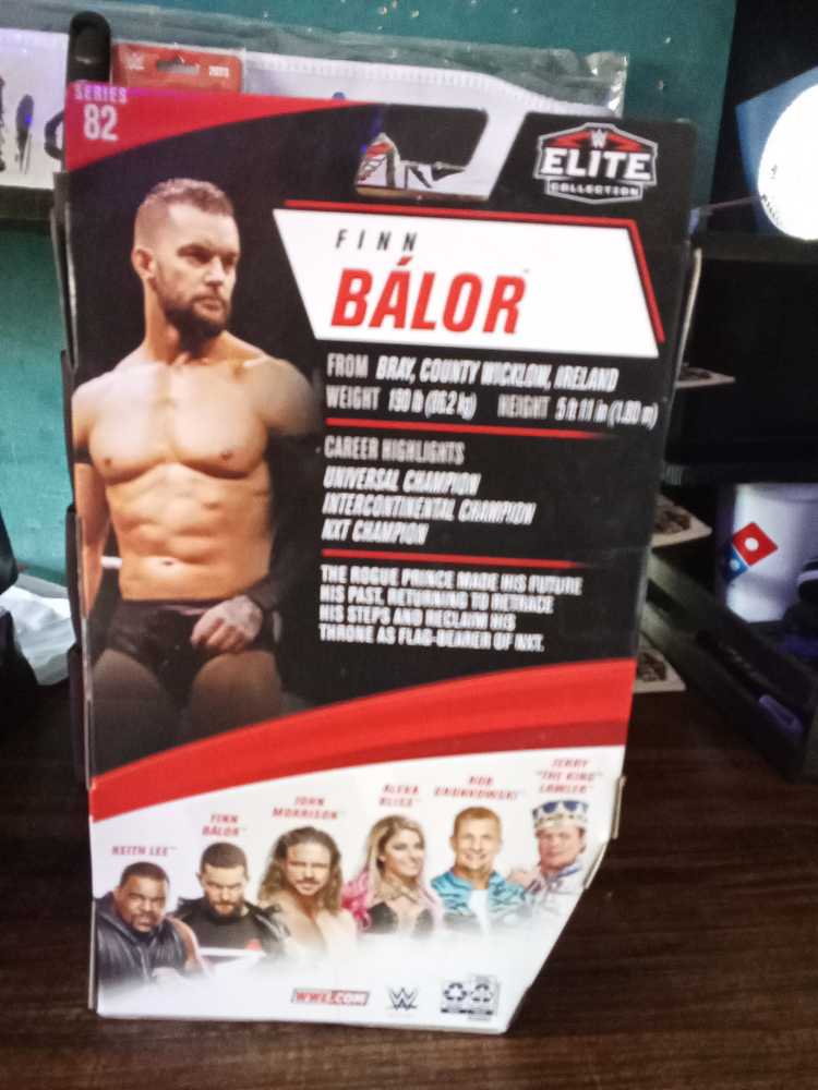 Finn Balor  - Mattel Wwe (WWE Elite 82) action figure collectible [Barcode 887961922219] - Main Image 4