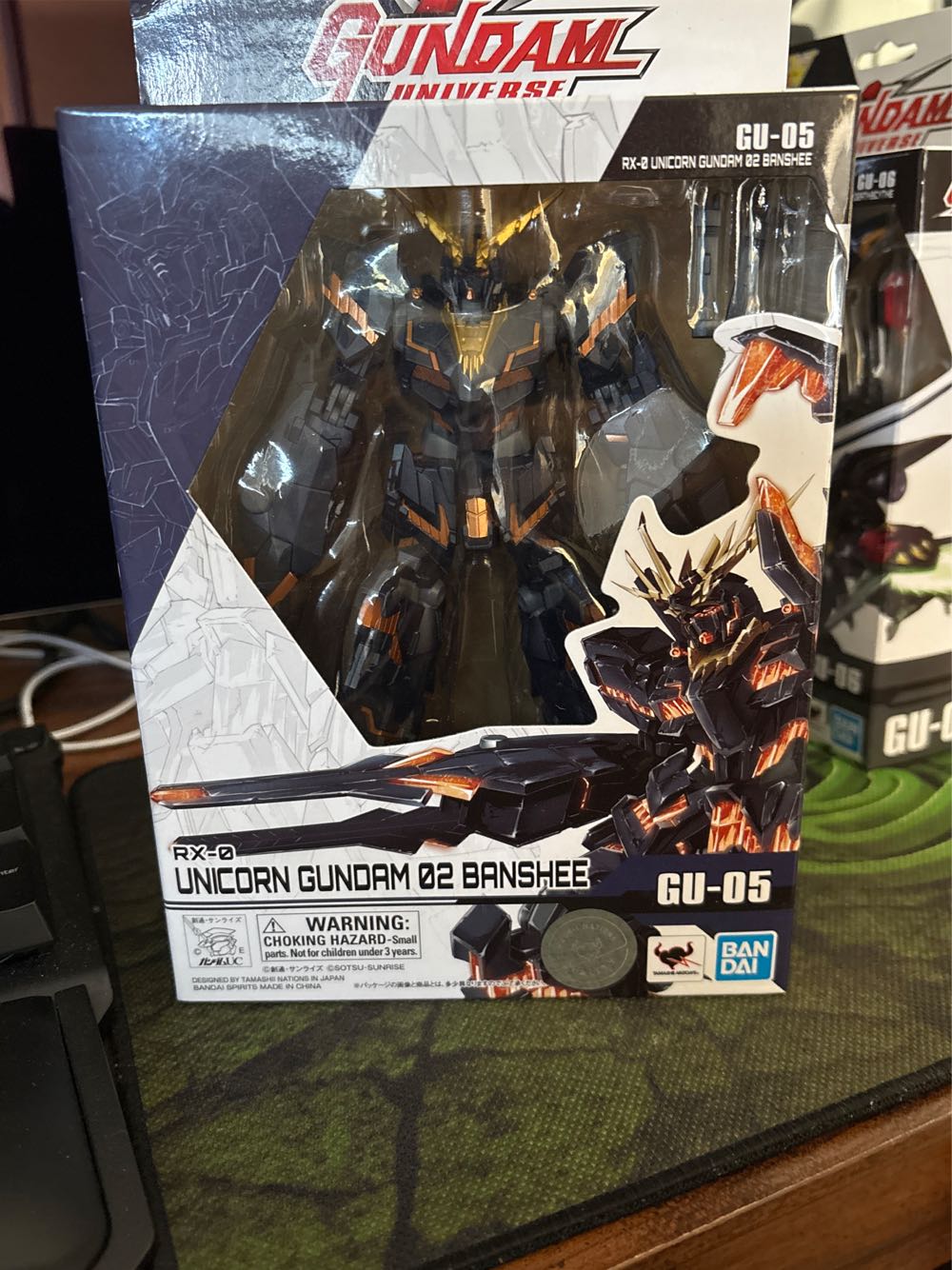 05-GU/Gundam Mobile Suit Gu-05 Rx-0 Unicorn Gundam 02 Banshee Action Figure - Bandai Namco (Gundam Universe) action figure collectible [Barcode 851365007186] - Main Image 2
