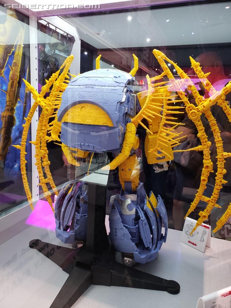 Unicron - Hasbro / Takara Tomy (The Transformers: The Movie) action figure collectible - Main Image 4