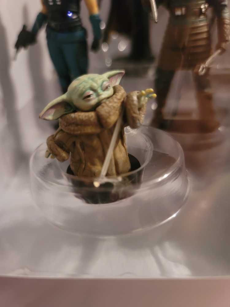 The Mandalorian Deluxe Figurine Playset  - Disney (Star Wars The Mandalorian) action figure collectible - Main Image 4