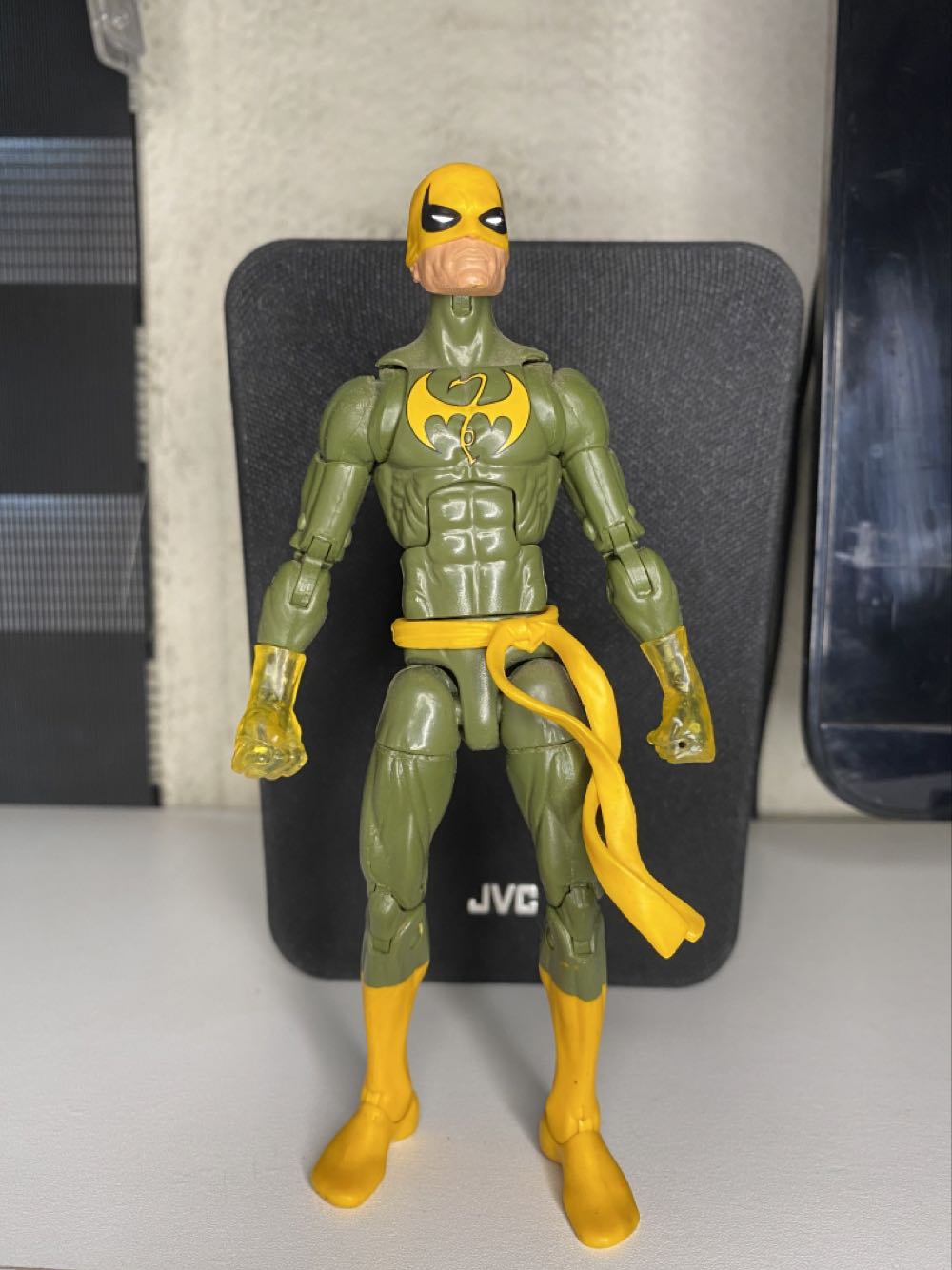 Iron Fist - Hasbro (Marvel Legends) action figure collectible - Main Image 2