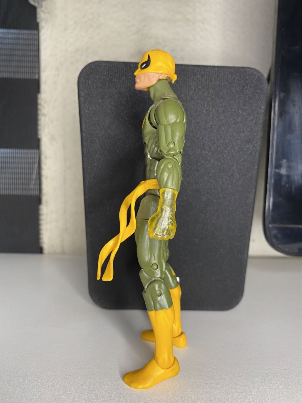 Iron Fist - Hasbro (Marvel Legends) action figure collectible - Main Image 3