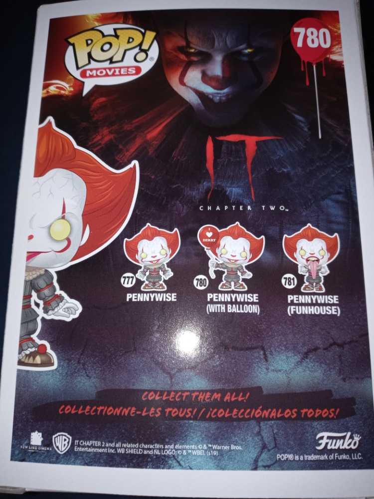 It- Pennywise with Balloon - Funko (IT) (IT: Chapter 2) action figure collectible [Barcode 889698406307] - Main Image 2