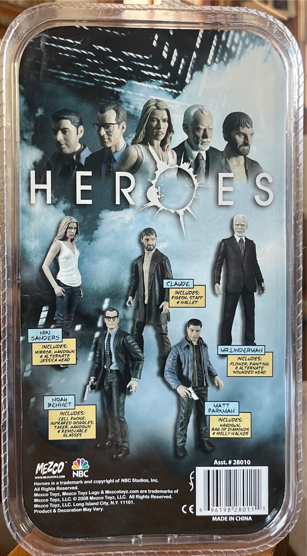 Jessica Sanders - Mezko (Heroes) action figure collectible [Barcode 696198280111] - Main Image 3