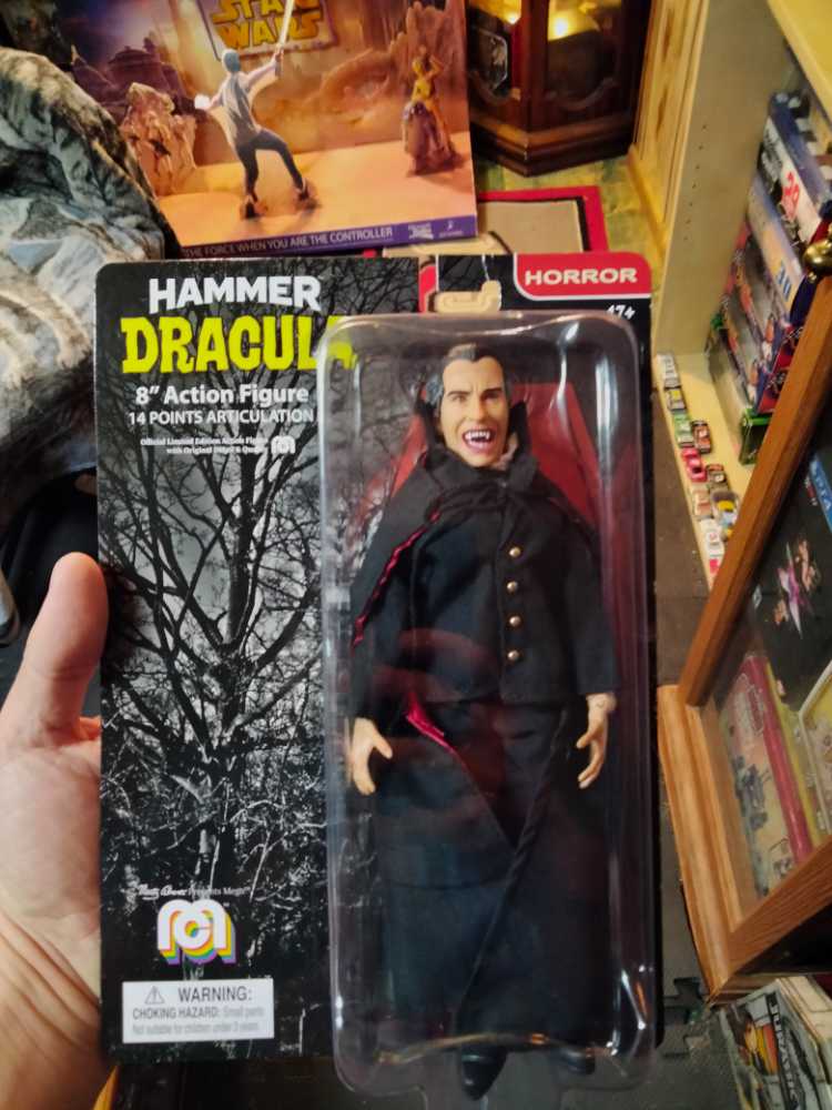 Dracula (Hammer) Mego Horror - Mego Corp (Hammer Horror) action figure collectible [Barcode 850003511931] - Main Image 2