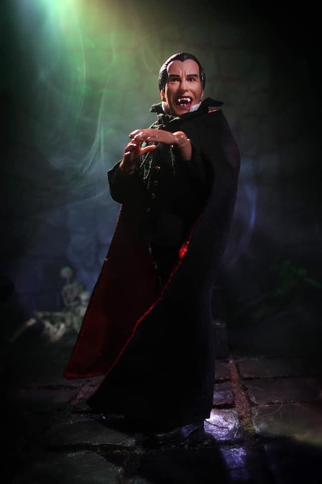 Dracula (Hammer) Mego Horror - Mego Corp (Hammer Horror) action figure collectible [Barcode 850003511931] - Main Image 4