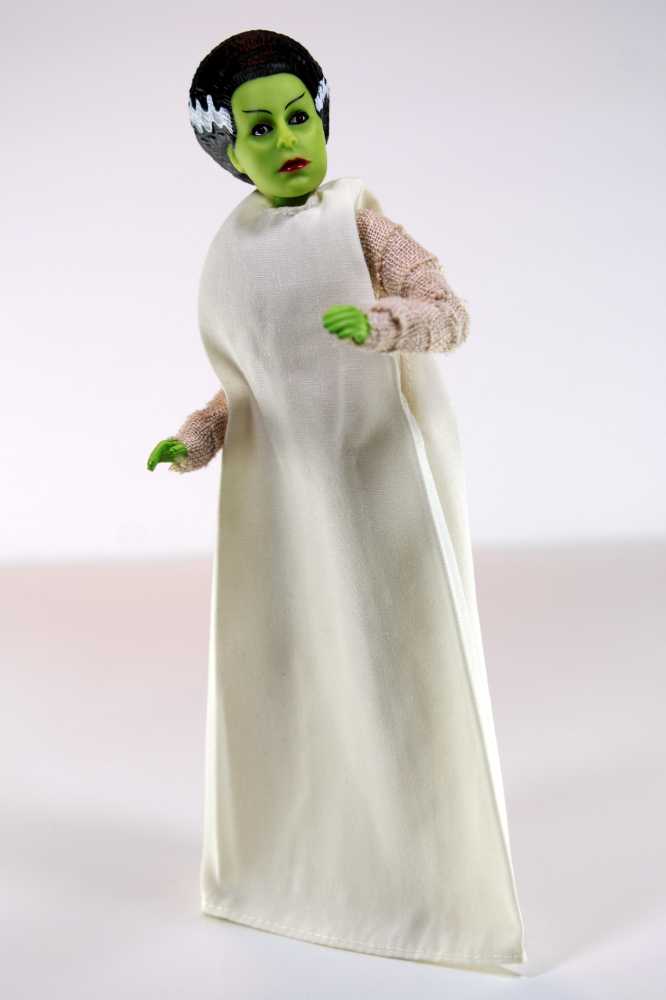 Mego: Bride Of Frankenstein - Mego Corp (Horror) action figure collectible [Barcode 850003511467] - Main Image 3
