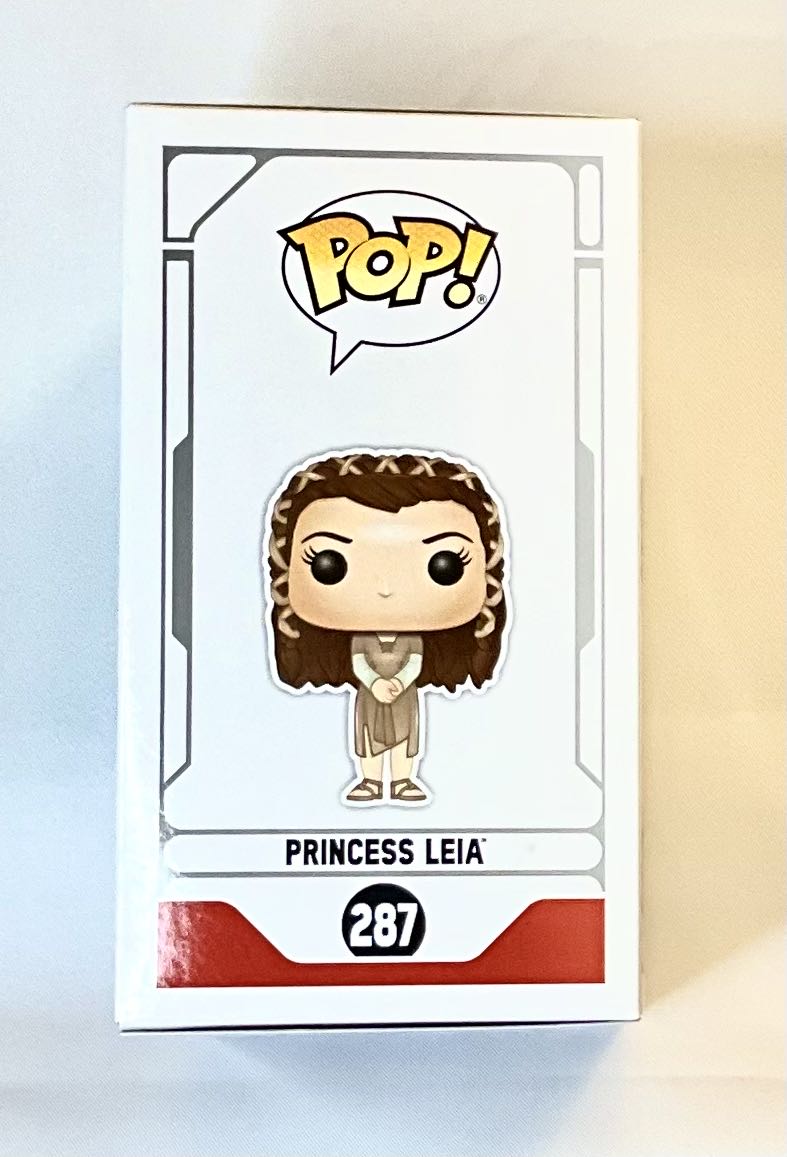 #287 Princess Leia  (Funko Pop!) action figure collectible [Barcode 889698375269] - Main Image 3