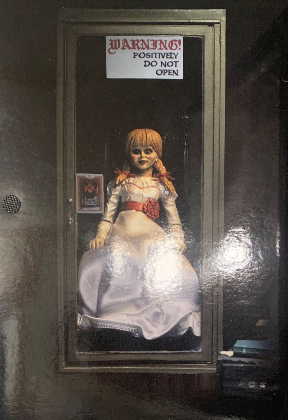 Annabelle Comes Home - NECA - Neca Reel Toys (Horror) action figure collectible [Barcode 634482419908] - Main Image 3