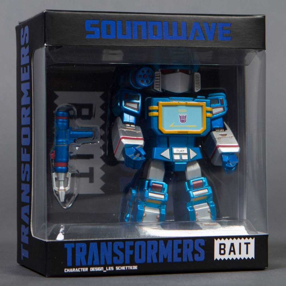 Soundwave (Transformers Bait) - Hasbro action figure collectible [Barcode 640793674769] - Main Image 3