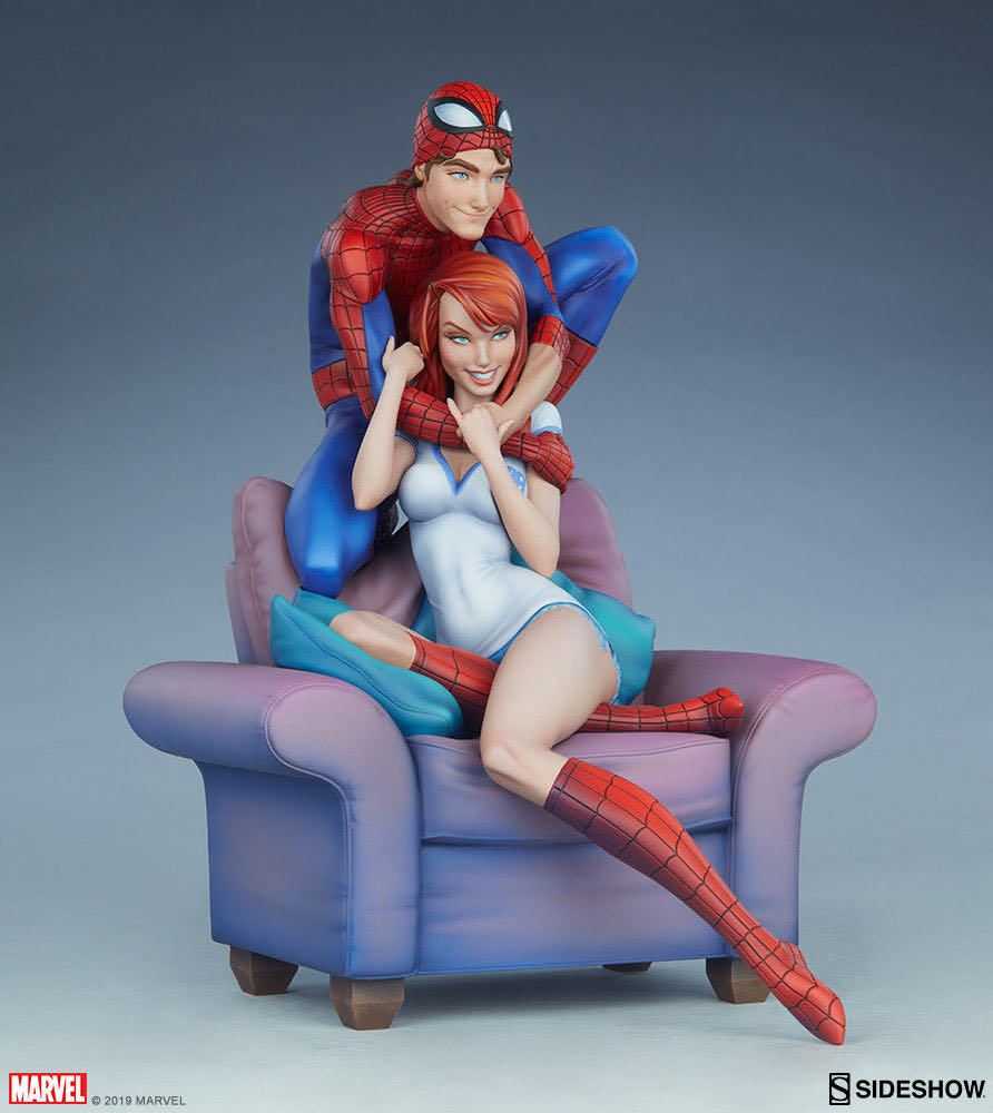 Spider-Man & Mary Jane Maquette - Sideshow Collectibles (J.Scott Campbell Collection (Limited to 2500)) action figure collectible [Barcode 747720239913] - Main Image 3