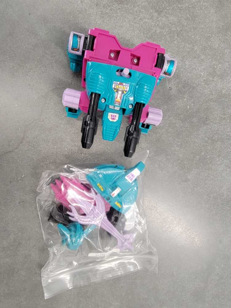 Snaptrap - Hasbro (The Transformers) action figure collectible [Barcode 038976056998] - Main Image 4