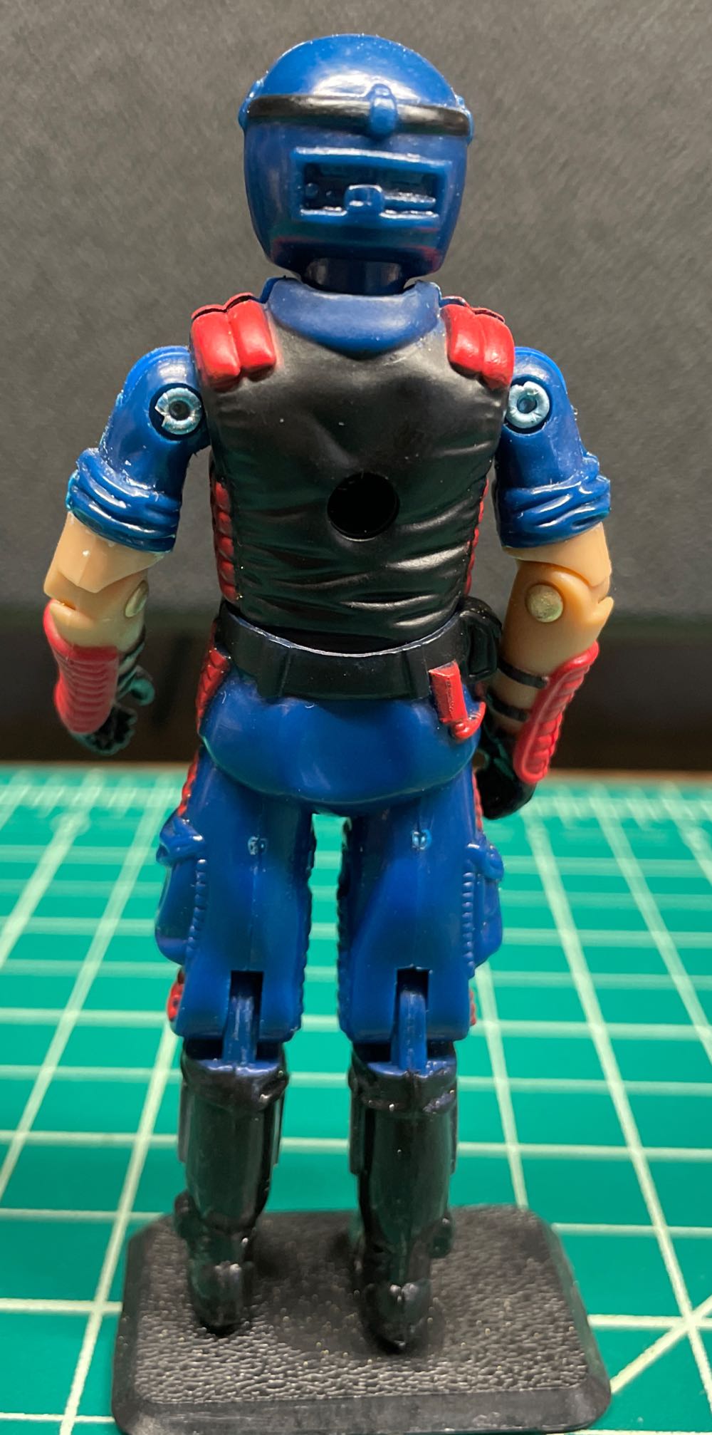 Cobra Viper (V15) - Hasbro (Series 22) action figure collectible - Main Image 2