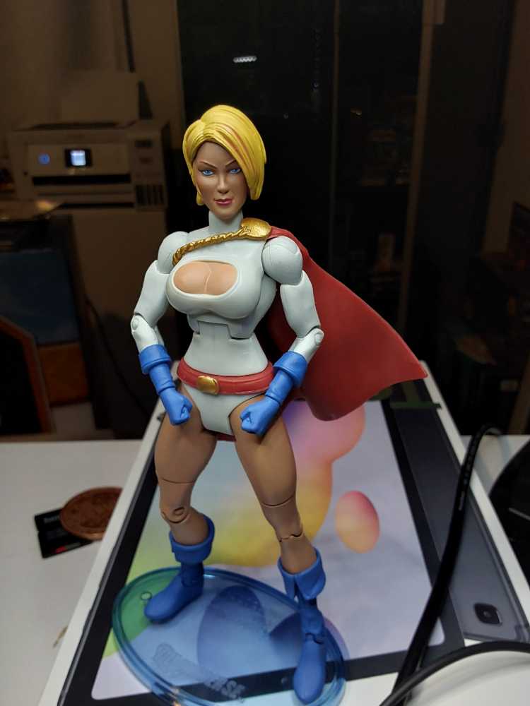 DC Universe Classics Wave 10 Power Girl Imperiex BAF  - Mattel (DC  Universe Classics) action figure collectible [Barcode 027084728101] - Main Image 3